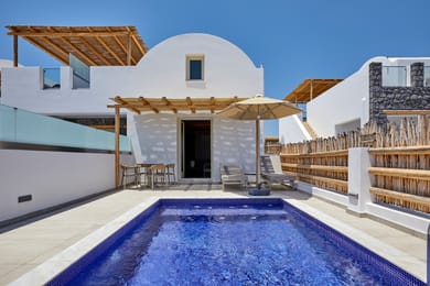 Queen Two Bedroom Duplex Suite with Pool