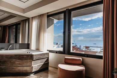 Sea & the City - Image 2