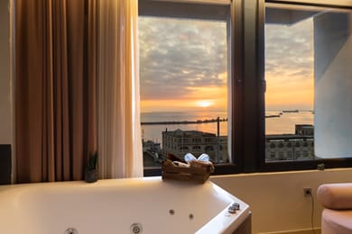 Sea & the City - Image 4