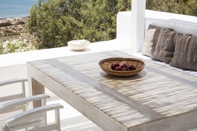 Seafront Villa Paros - Image 3