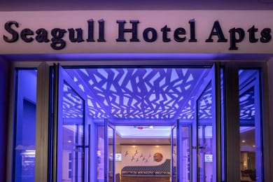 Seagull Hotel Apartments - Image 4