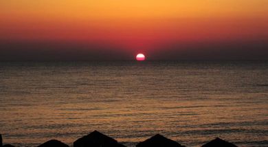 Seaside Breeze - Image 2