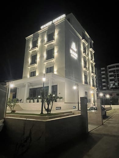 Seaside Hotel - Image 5