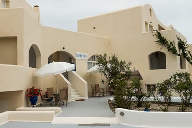 Sea Sound - White Katikies Luxury Hotel - Image 4