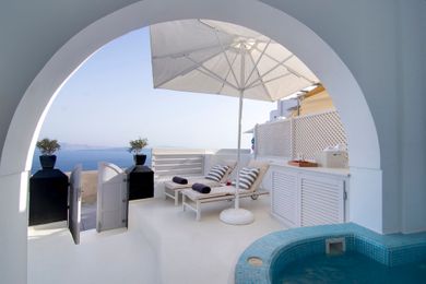 Junior Villa with Outdoor Pool & Panoramic View