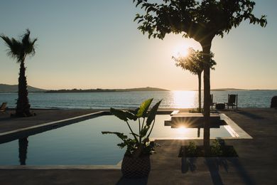 Seesoo Paros Beachfront Resort - Image 5