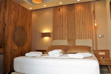 Angelica's Deluxe Room in Adamas