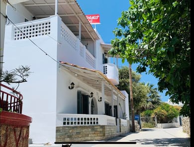 Semiramis Guesthouse Milos - Image 3