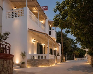Semiramis Guesthouse Milos - Image 2