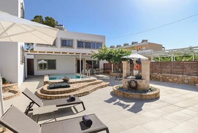 5 Senses Luxury Villa - Image 2