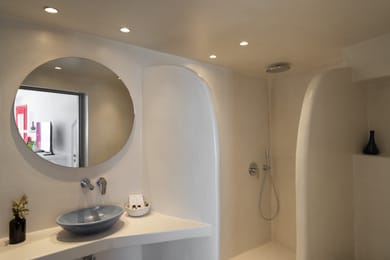 Deluxe Double Room with Hot Tub & Caldera View