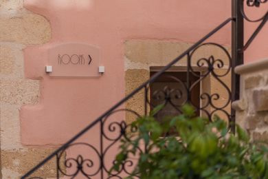 Serenissima Boutique Hotel - Image 2