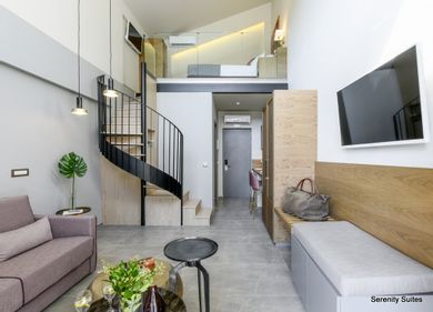 Premier Loft Plus Pool  View