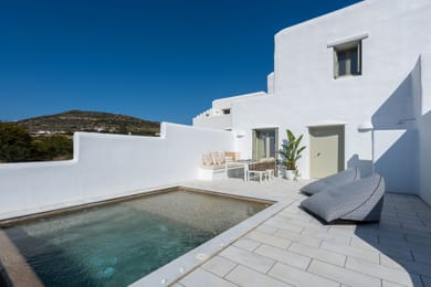 Prestige Suite With Private Pool & Sea View