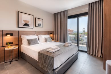 3 Bedroom Premium Maisonette with Swim-Up Pool in the Lemon Garden