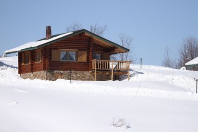 Sfendamos Wood Village - Image 7