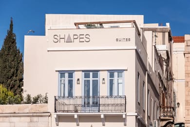 Shapes Luxury Suites - Image 4