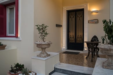 Silo Luxury Rooms Nafplio - Image 3