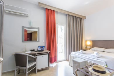 Silver Bay Hotel Corfu - Image 2