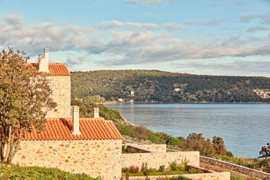 100 Rizes Seaside Resort - Image 5