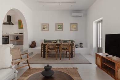 Siora of Paros - Image 4