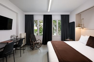 Deluxe Suite