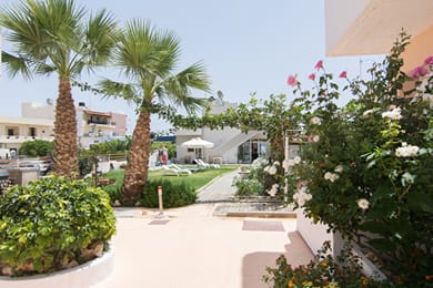 Sirena Apartments - Image 5