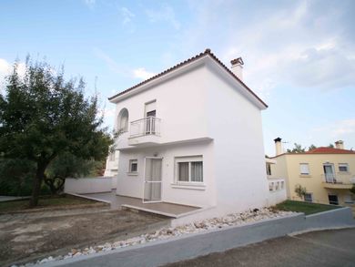 'ARTEMIS' Holiday Home