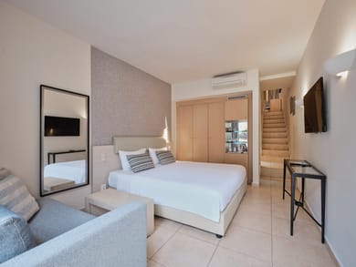 Maisonette 2 Bedroom with Pool View