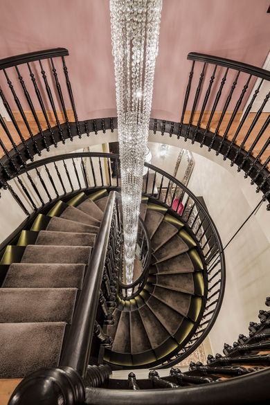 3Sixty Hotel & Suites - Image 4