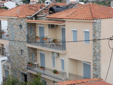 Skianthion Rooms - Image 3