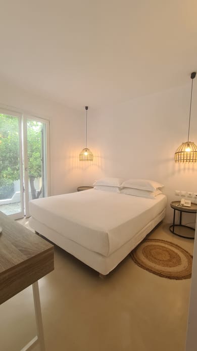 Skiathos Holidays - Image 4