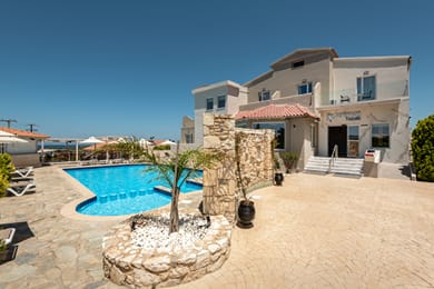Solimar Topaz | Adults Only - Image 2