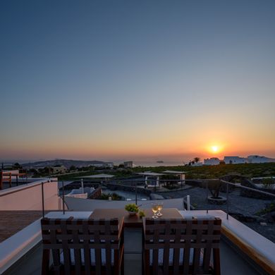 Soil of Sun Santorini - Image 6