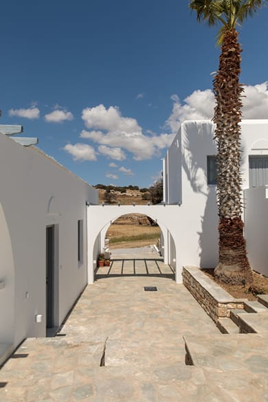 Soley Naxos - Image 6