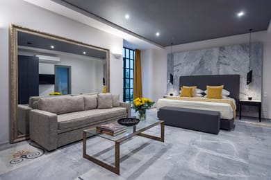 33 Solonos Suites - Image 7