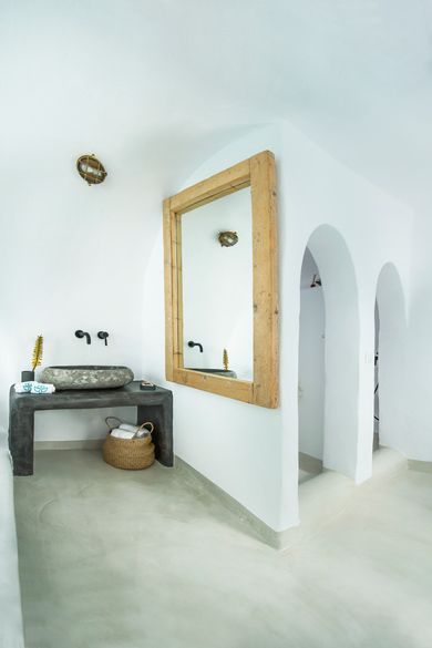 (Oia View) Cave Room with Outdoor Plunge Pool & Caldera View