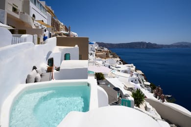 SophOia 2 Cave Suite with Outdoor Plunge Pool & Caldera View