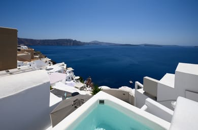 SophOia 2 Cave Suite with Outdoor Plunge Pool & Caldera View