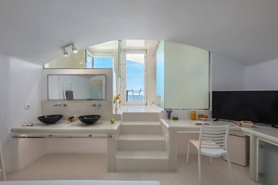 SophOia Suite with Indoor Plunge Pool & Caldera View