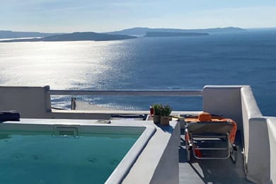 SophOia Junior Suite with Outdoor Plunge Pool & Caldera View