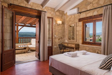 Three Bedroom Villa with BBQ