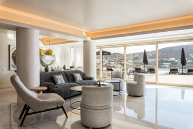 11 BD | Ornos | Villa Aegean View | Private Infinity Pool | Beachfront | Gym | Private Dock