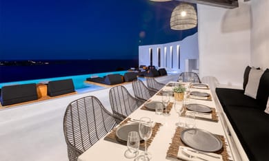 11 BD | Agios Lazaros | Black Retreat | 2 Private Pool | 3 Jacuzzi