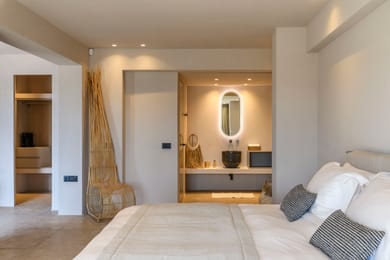 10 BD | Ornos | Venus Mansion | 2 Private Pools