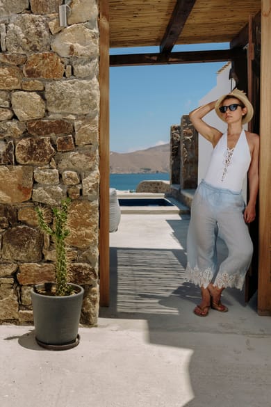 1 BD | Panormos | MPV Suite  | Private Pool