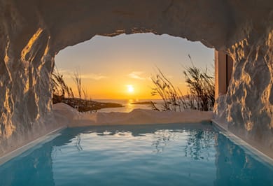 6 BD | Mykonos Town | MykTown Black Villa | Private Pool | Private Cave Pool