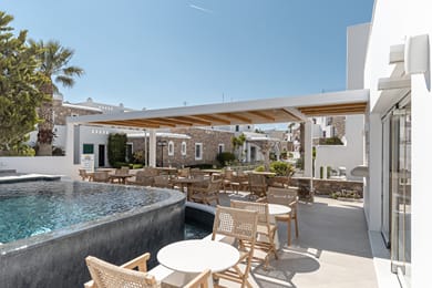 Spiros Hotel - Image 2