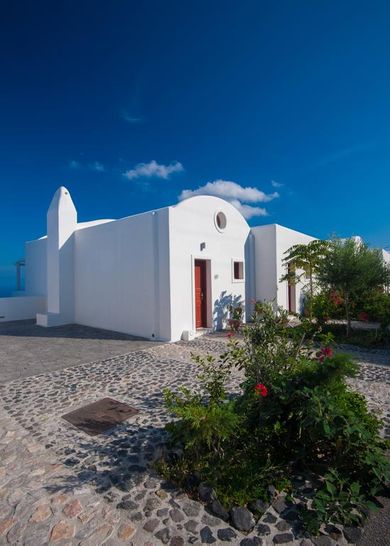 Splendour Hotel and Suites - Image 3