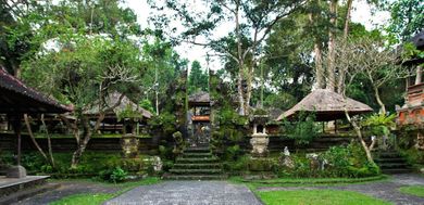 Sri Ratih Cottages - Image 2